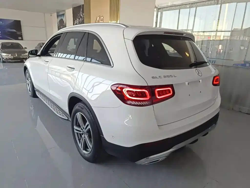Mercedes-Benz GLC — миниатюра 5