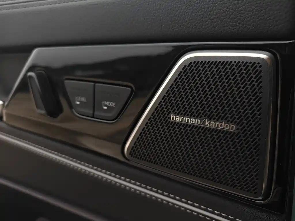 Volkswagen Passat — миниатюра 14