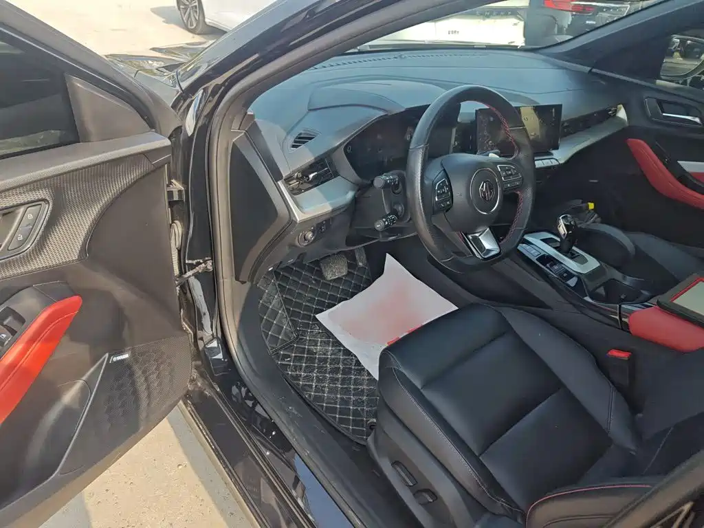 MG MG5 — миниатюра 12