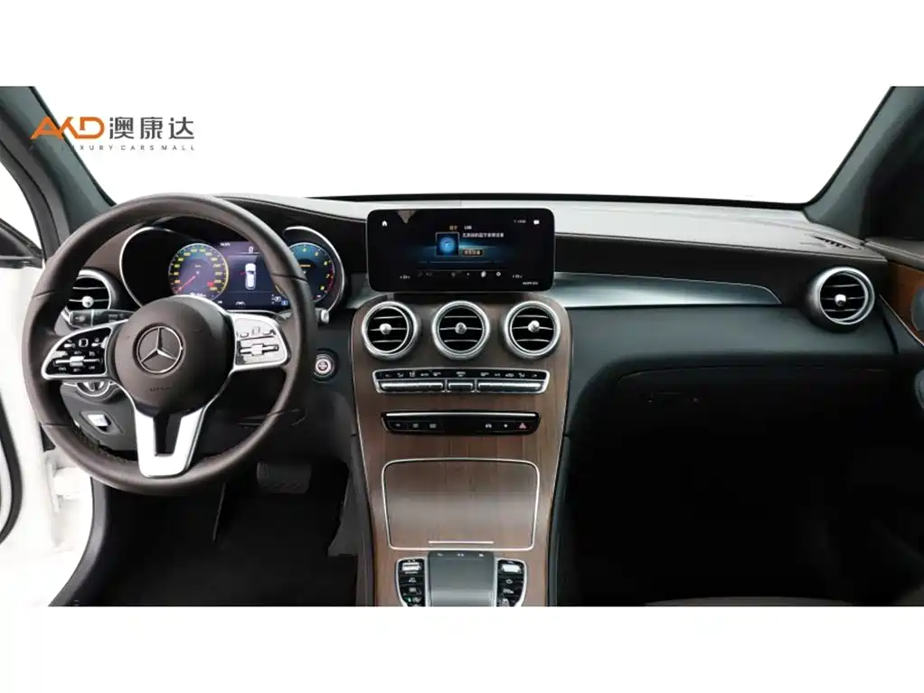 Mercedes-Benz GLC 2020 GLC 300 L 4MATIC Luxury