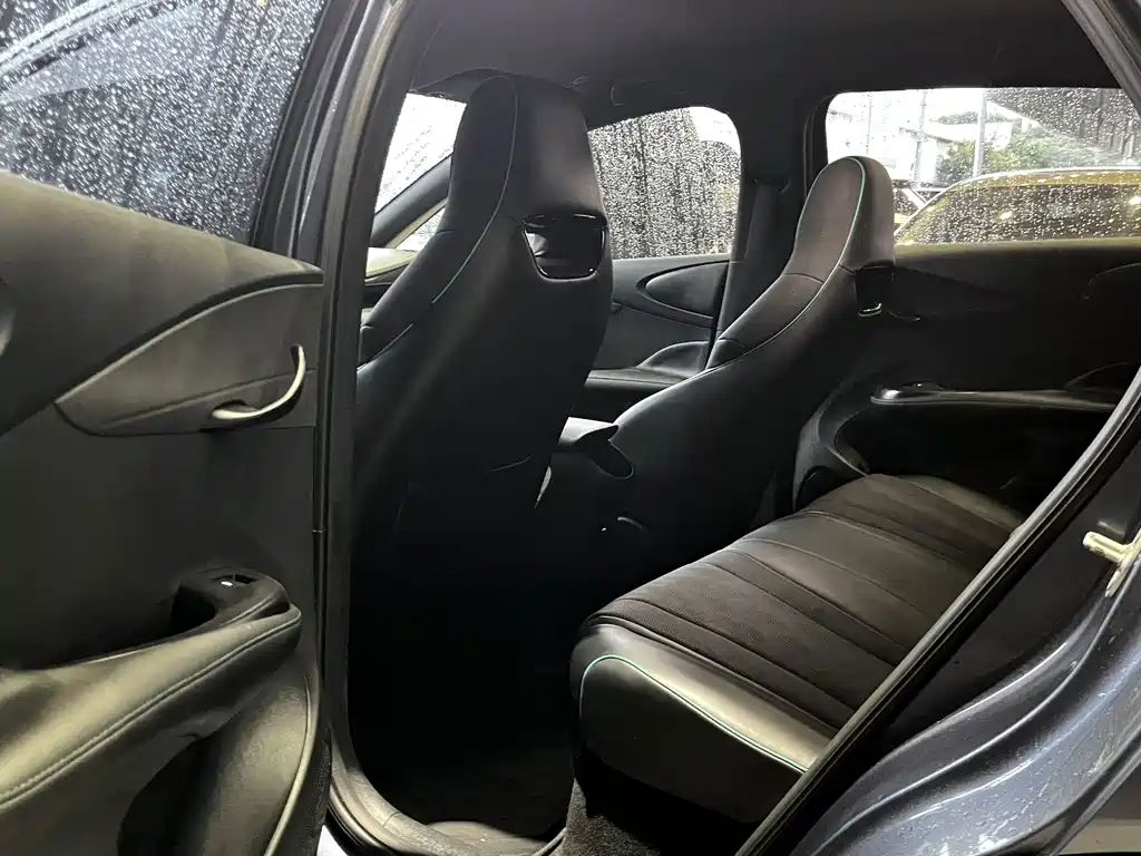 BYD Dolphin — миниатюра 5