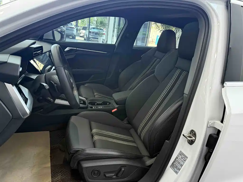 Audi A3 2023 Sportback 35 TFSI Fashion Sport
