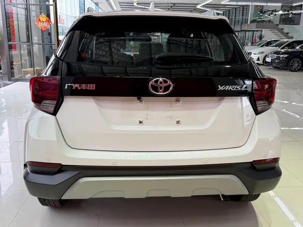 TOYOTA YARIS L ZHIXUAN