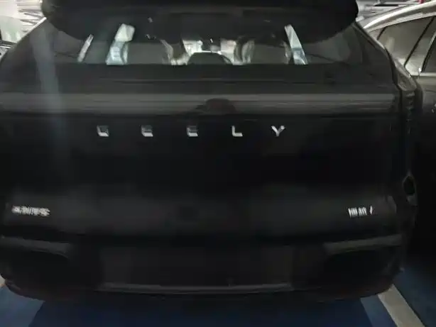Geely Boyue L L 2025 1.5TD DCT