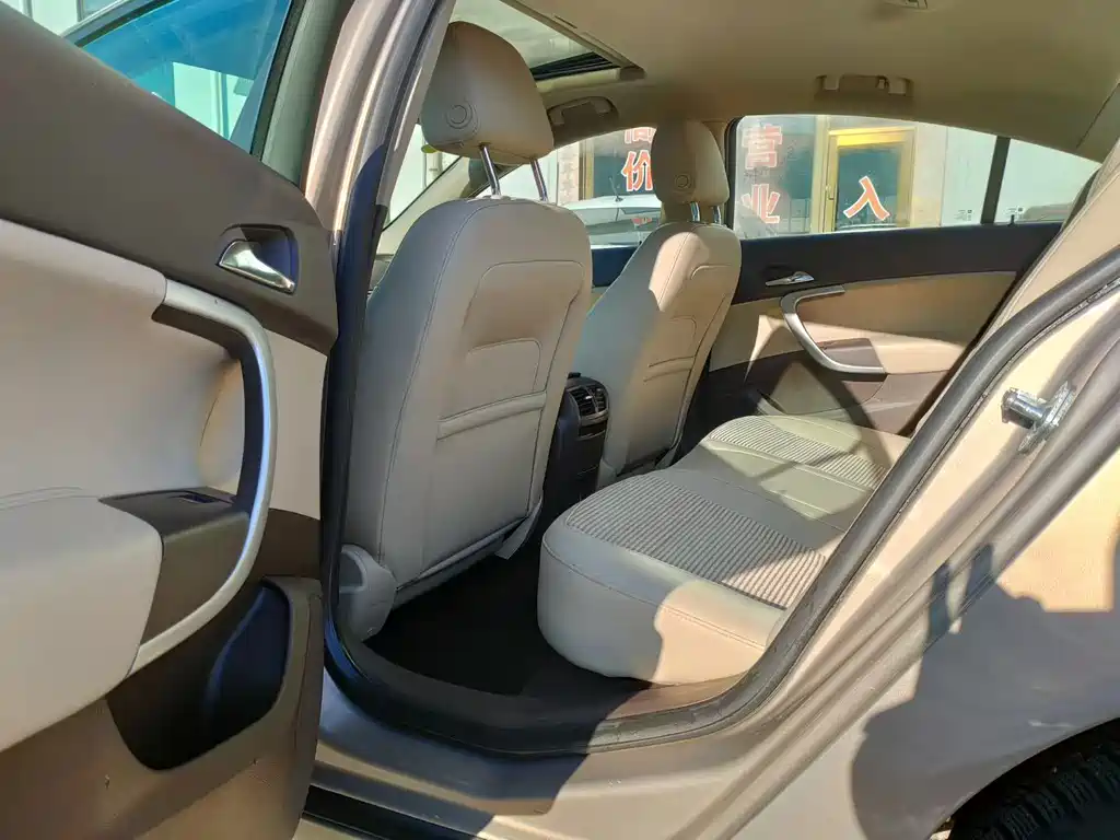 Buick Regal — миниатюра 9
