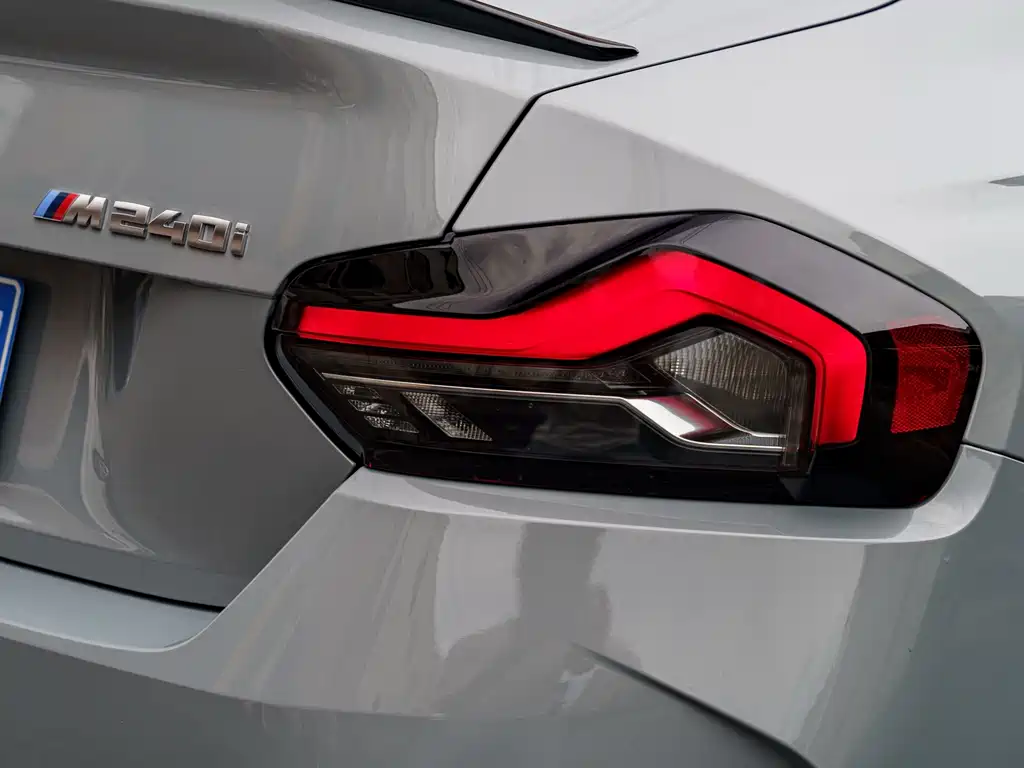 BMW M240i — миниатюра 6