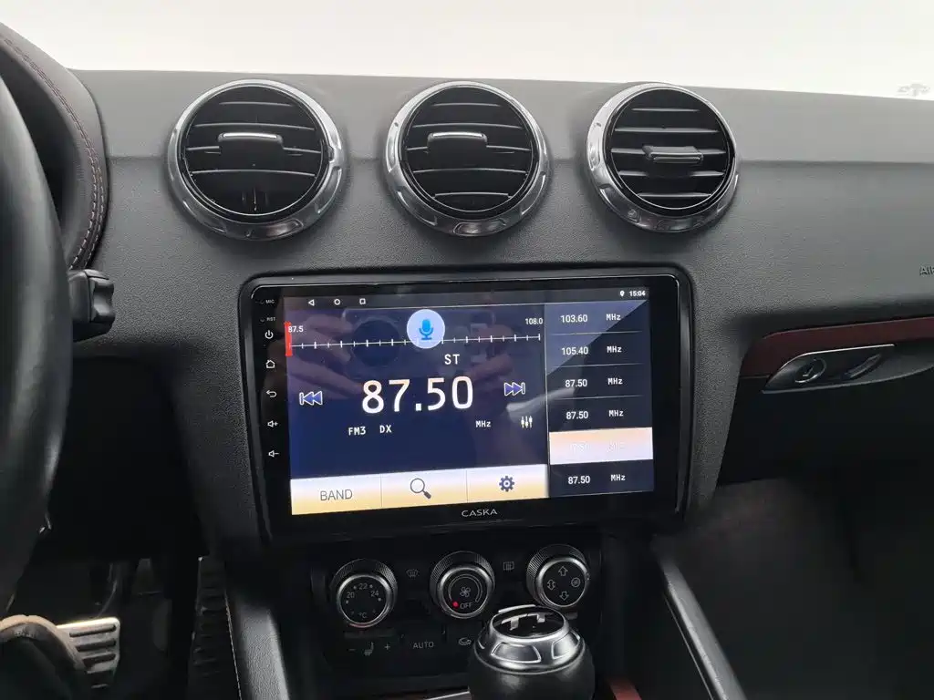 Audi TT — миниатюра 12