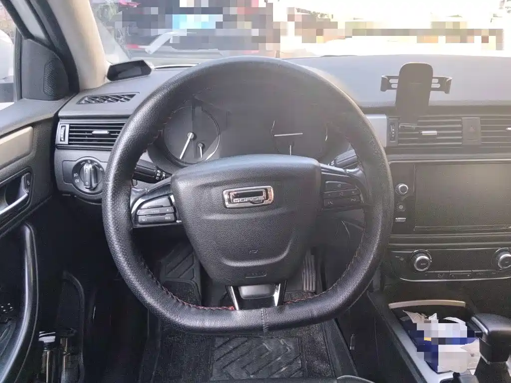 Qoros Qoros 3 — миниатюра 11