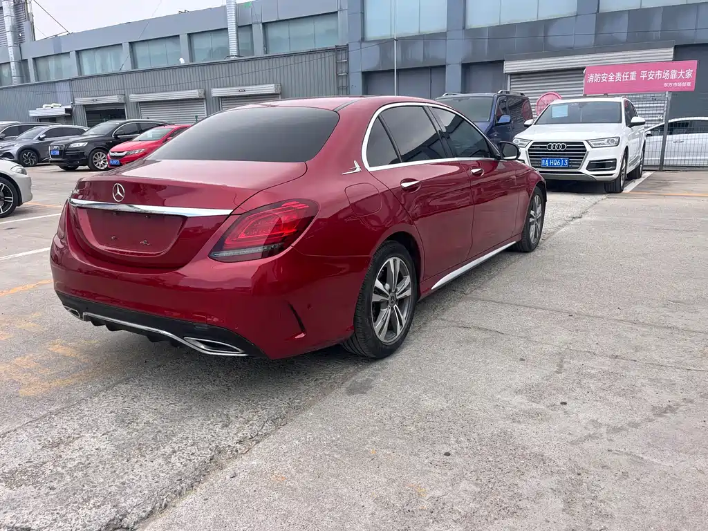 MERCEDES-BENZ C CLASS