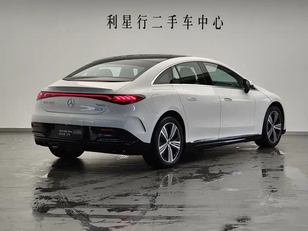 Mercedes-Benz EQE 2025 500 4MATIC Luxury