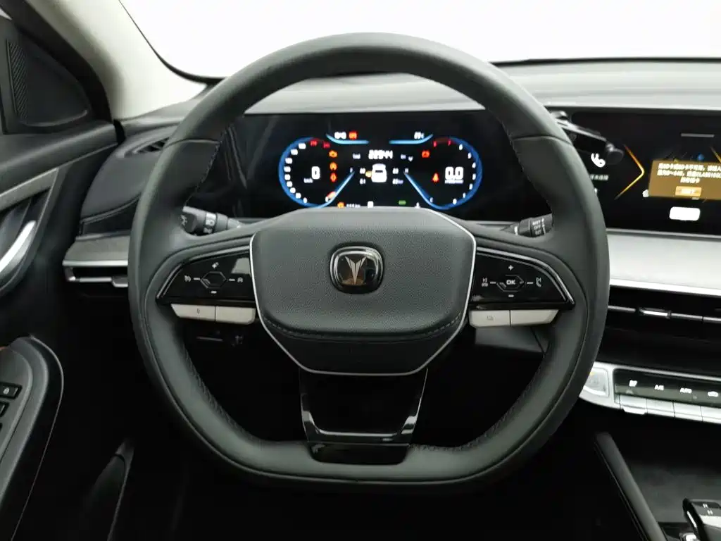 Changan Eado — миниатюра 11