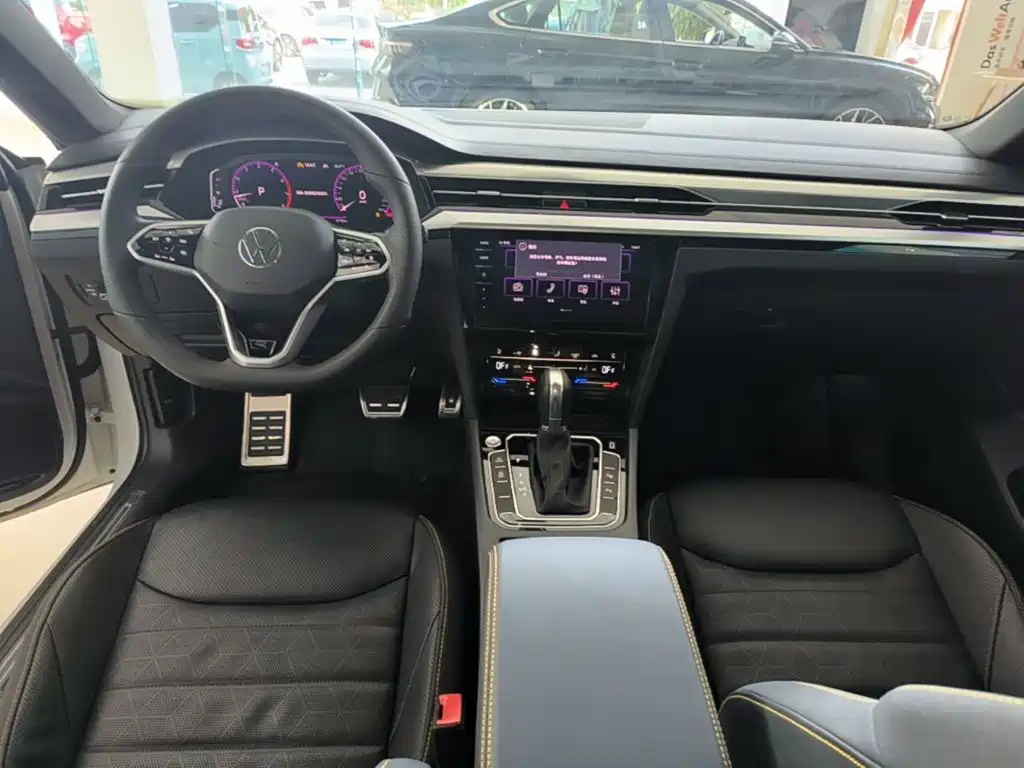 Volkswagen FAW - Passat CC CC 2025 380TSI
