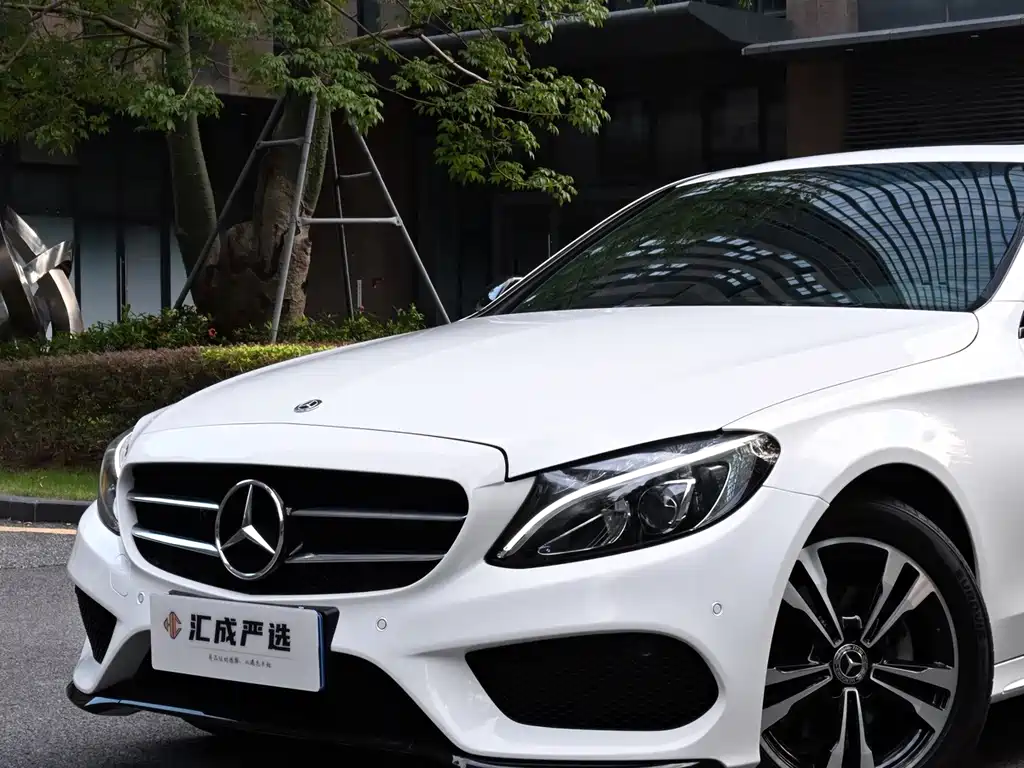 Mercedes-Benz C-Class — миниатюра 9