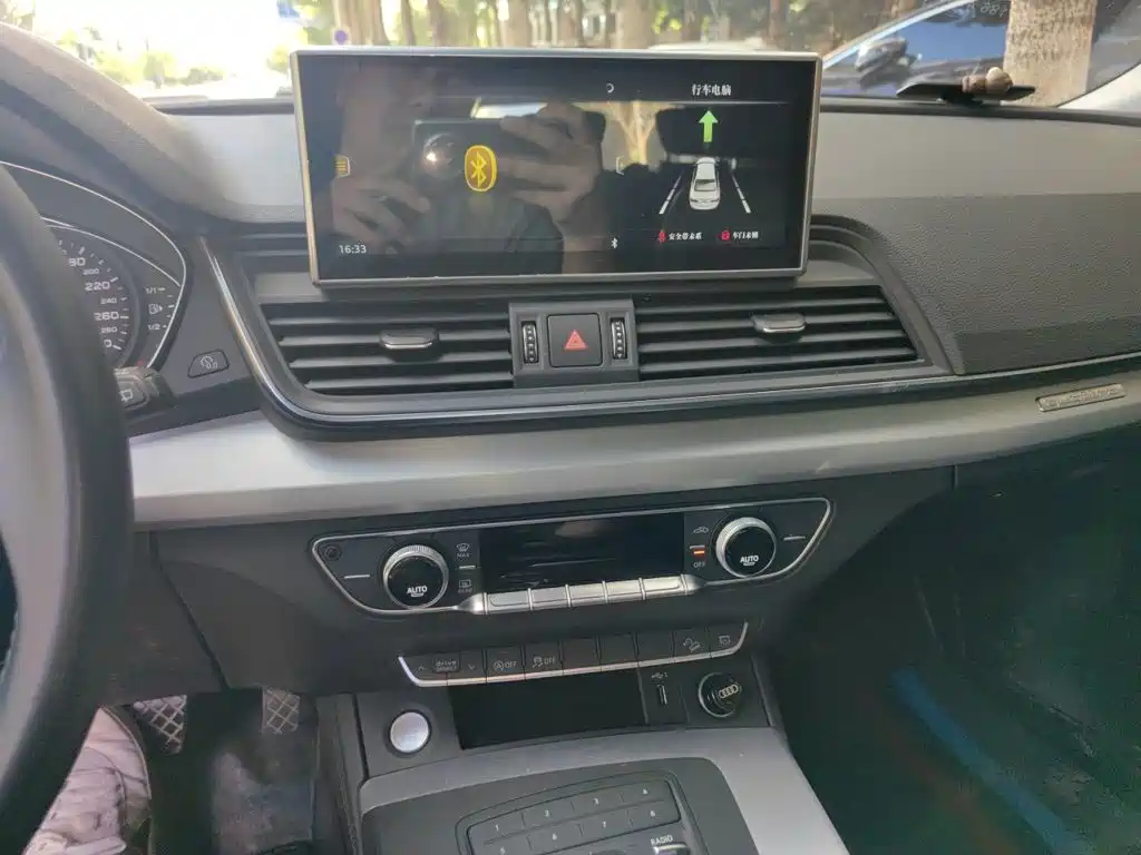 Audi Q5L 2020 40 TFSI