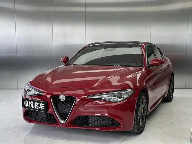 alfa-romeo giulia