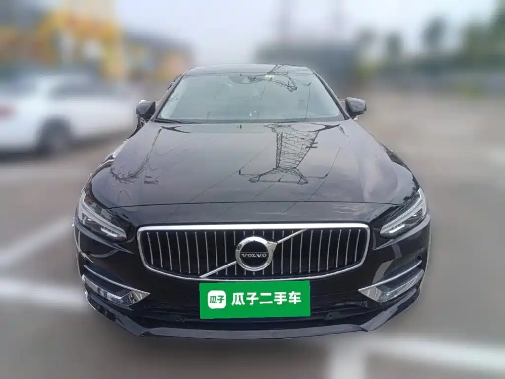 Volvo S90 — миниатюра 2