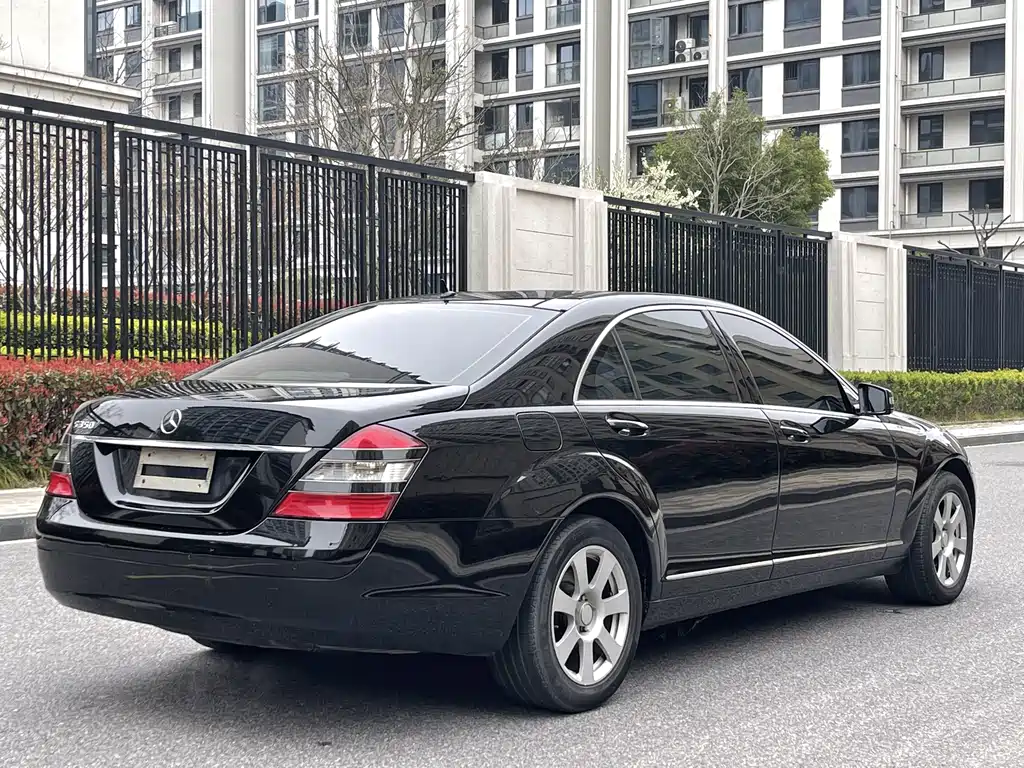Mercedes-Benz S-Class S 2006 S 300