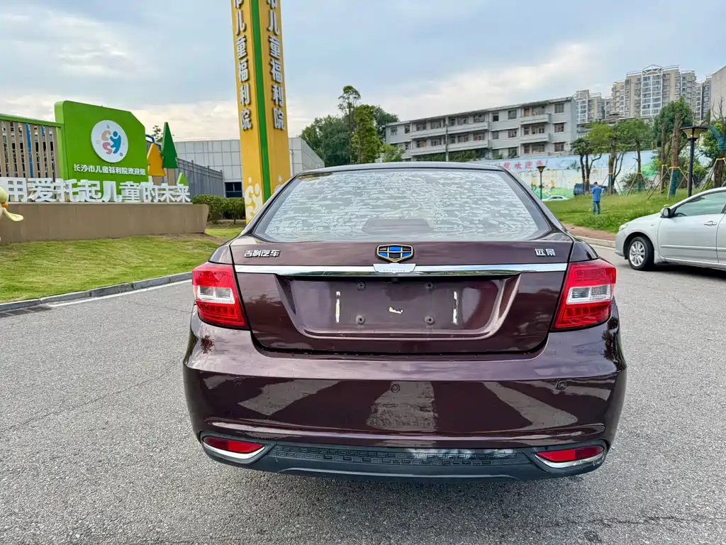 Geely Vision — миниатюра 13