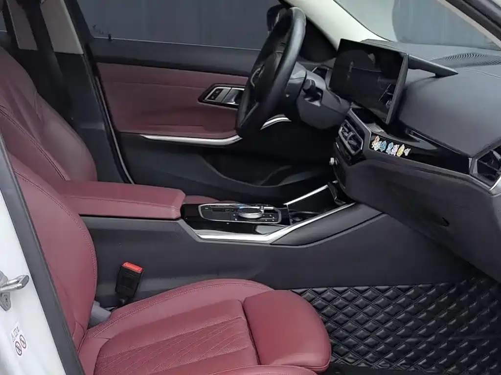BMW i3 2022 eDrive 35 L