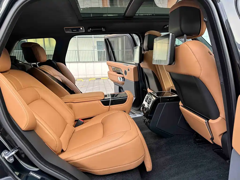 Land Rover Range Rover — миниатюра 11