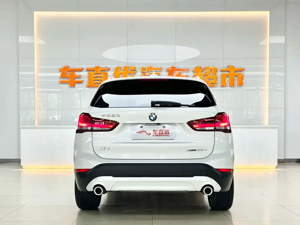 BMW X1 2022 sDrive25Li Lead