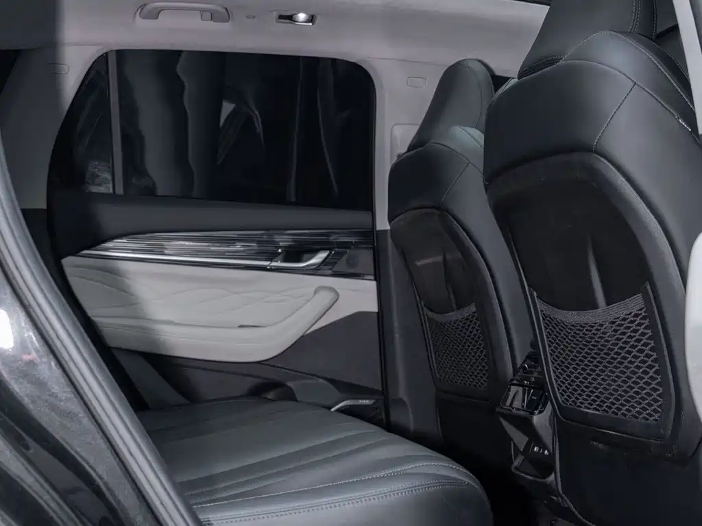 Geely Xingyue L — миниатюра 13