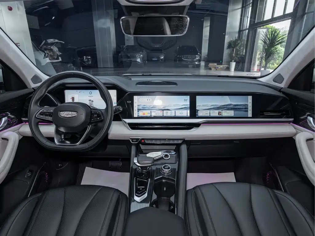 Geely Xingyue L — миниатюра 11