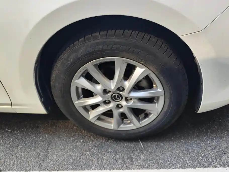 Mazda 3 Axela — миниатюра 6