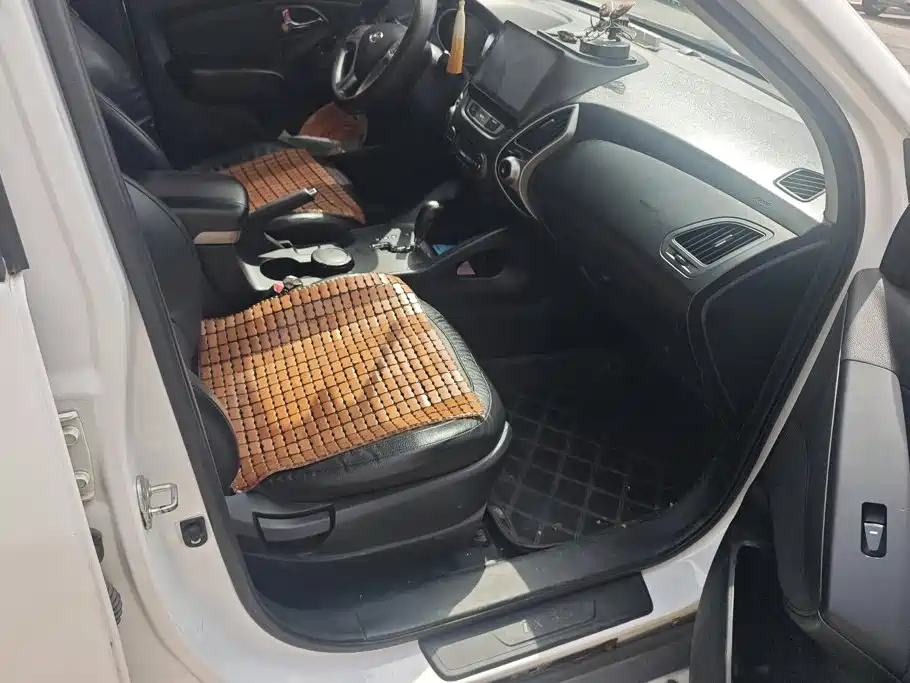 Hyundai ix35 — миниатюра 8
