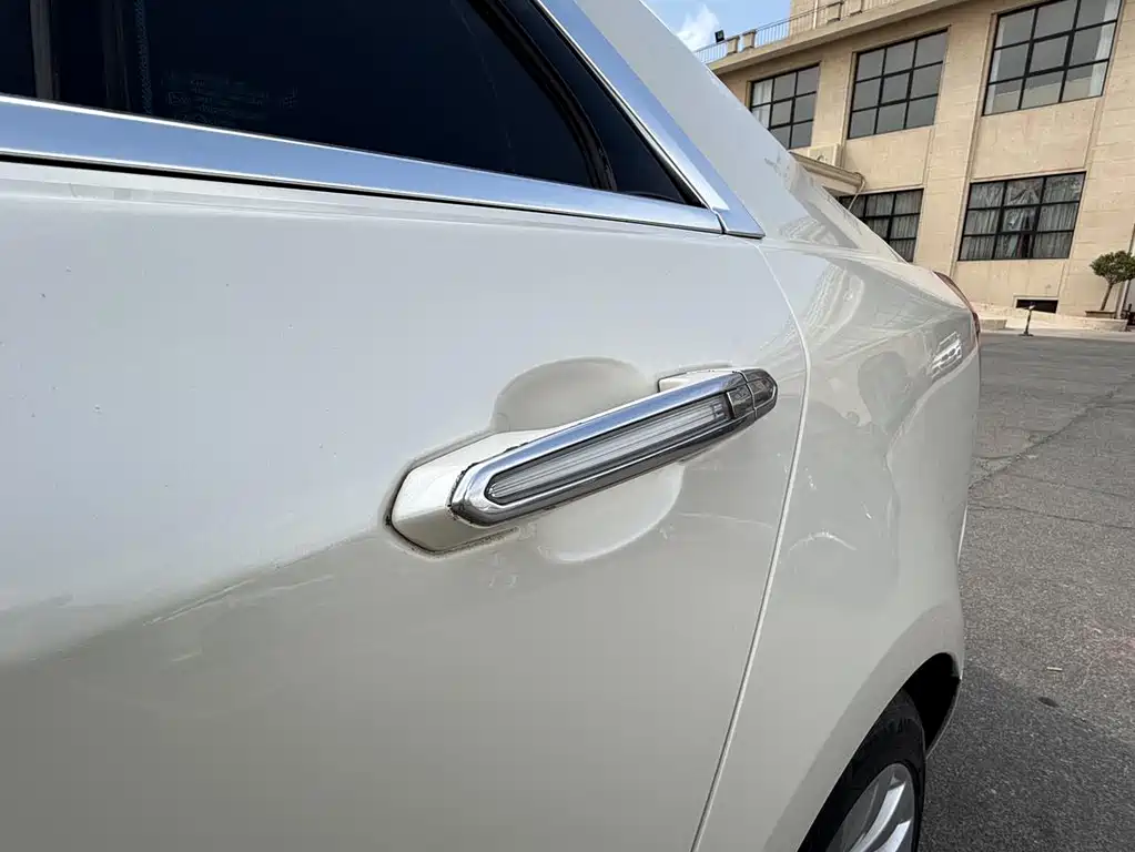 Cadillac CTS — миниатюра 14