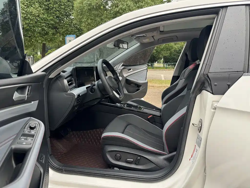 Volkswagen Lamando — миниатюра 17