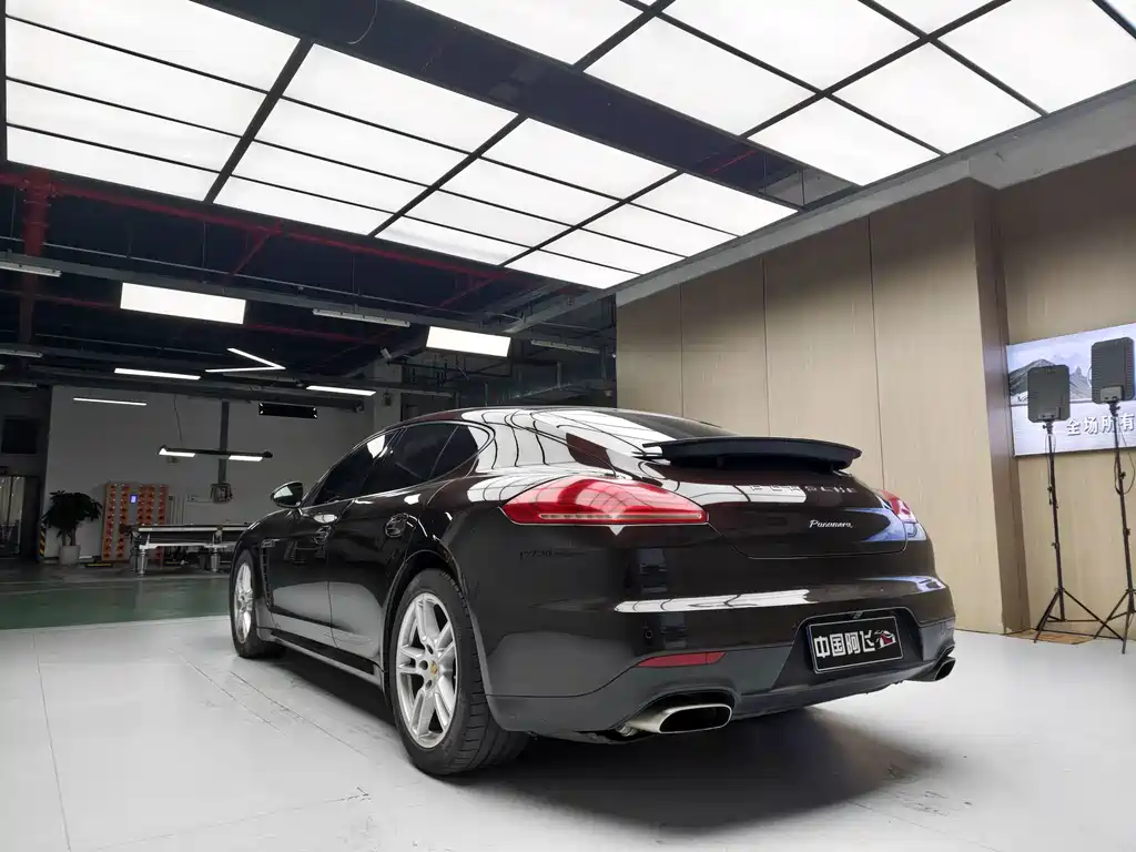 Porsche Panamera — миниатюра 4