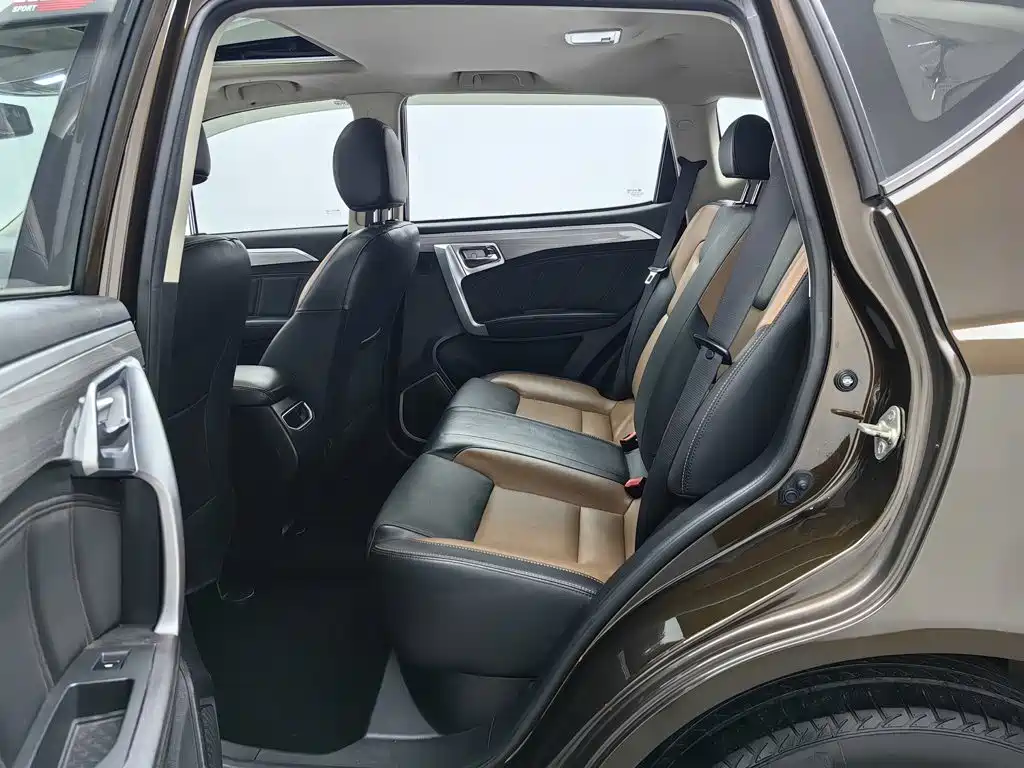 Geely Vision X6 — миниатюра 15