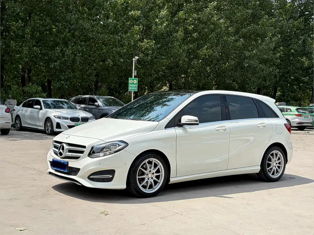 Mercedes-Benz B-Class 2016