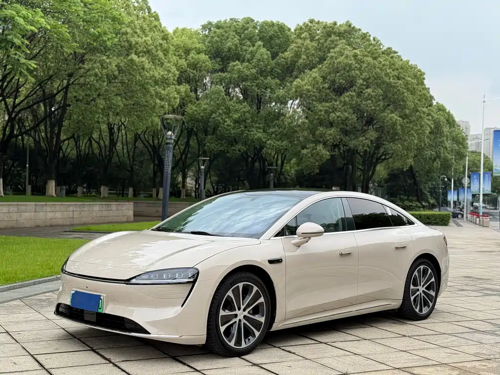 智界 Zhijie S7 2025