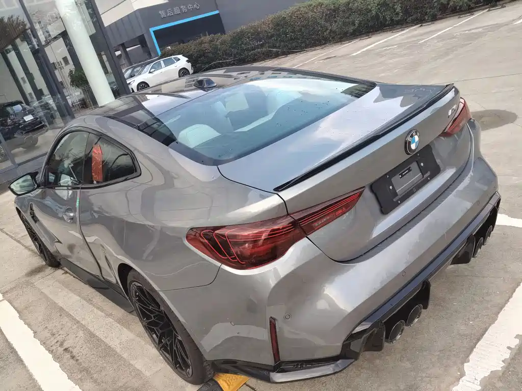 BMW M4 2024 M4 M xDrive