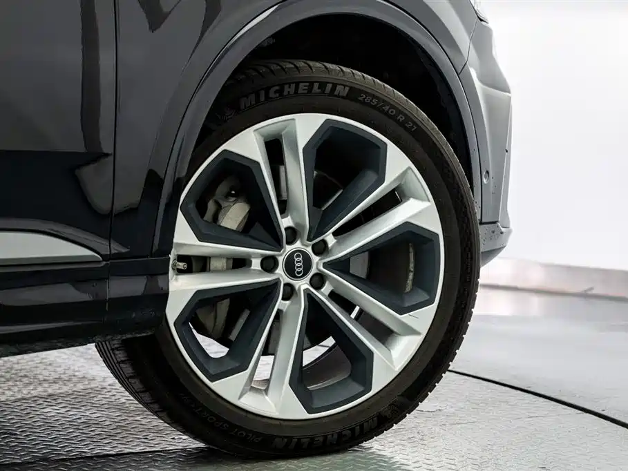 Audi Q7 — фотографии объявления, Фото 21