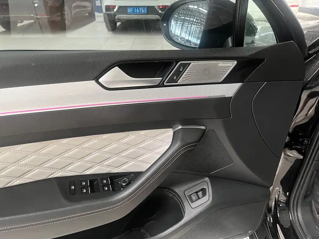 Volkswagen Magotan 2023 200 330TSI DSG Luxury