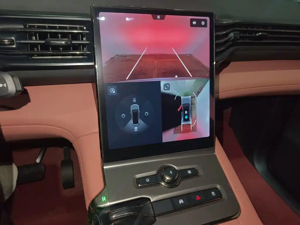 NIO EC6 — миниатюра 13
