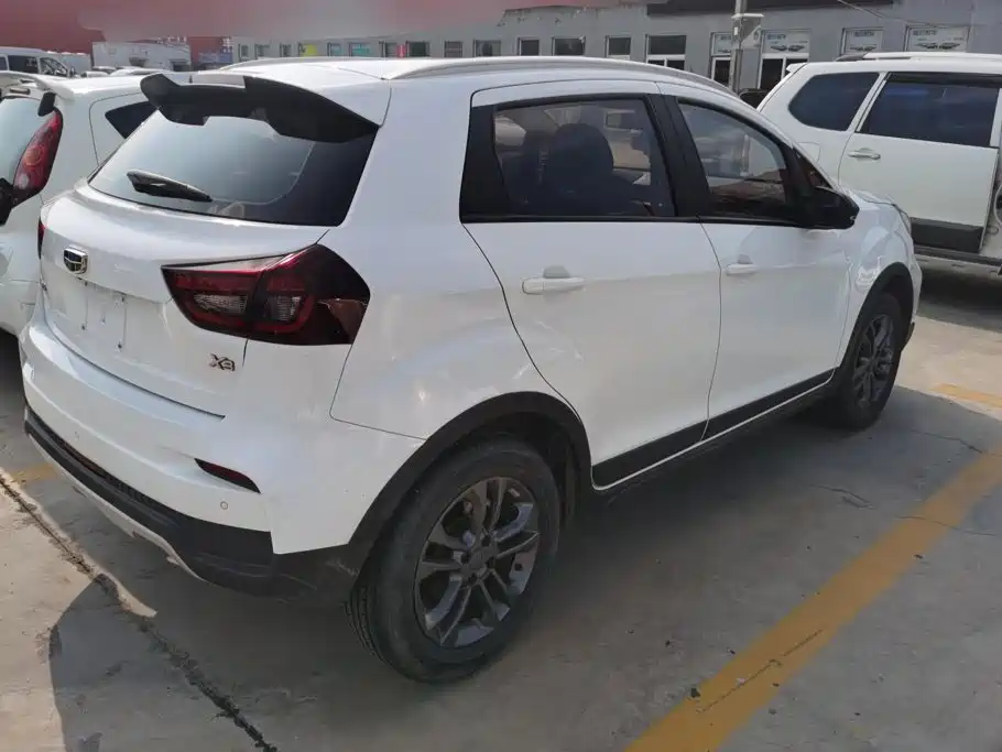 Geely Vision X3 X3 2020 1.5L CVT Luxury