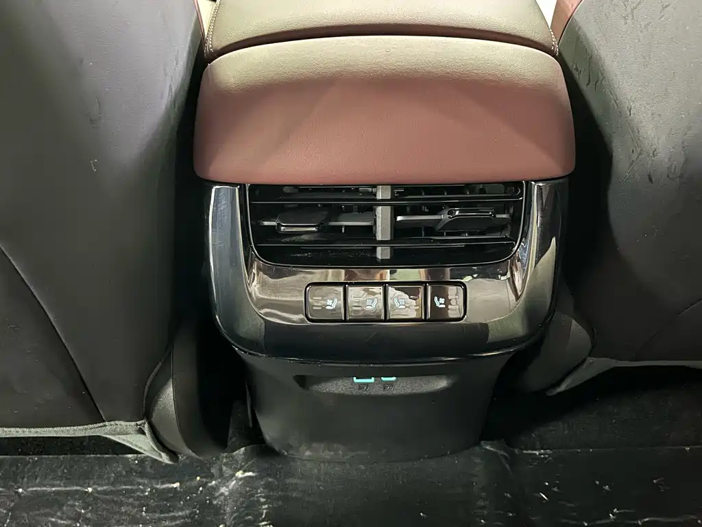 BYD Seal 07 DM-i — миниатюра 15