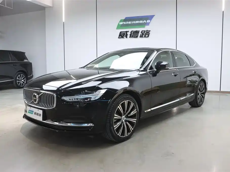 Volvo S90 2022