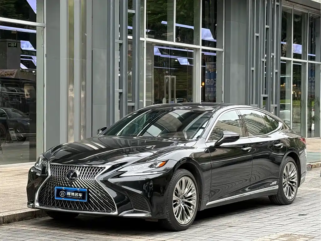 Lexus LS 2018 500h Executive V