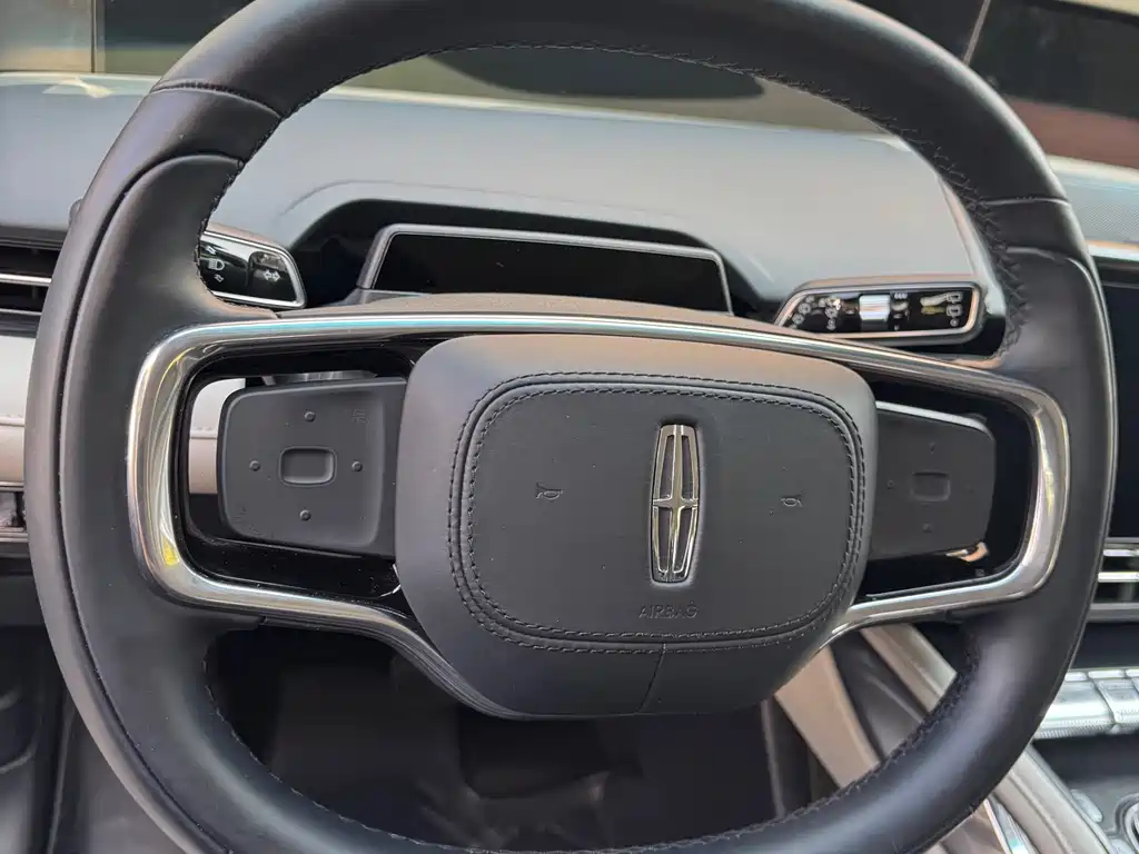 Lincoln Nautilus 2.0T 4WD Premium Wise Hybrid Edition, фото 23