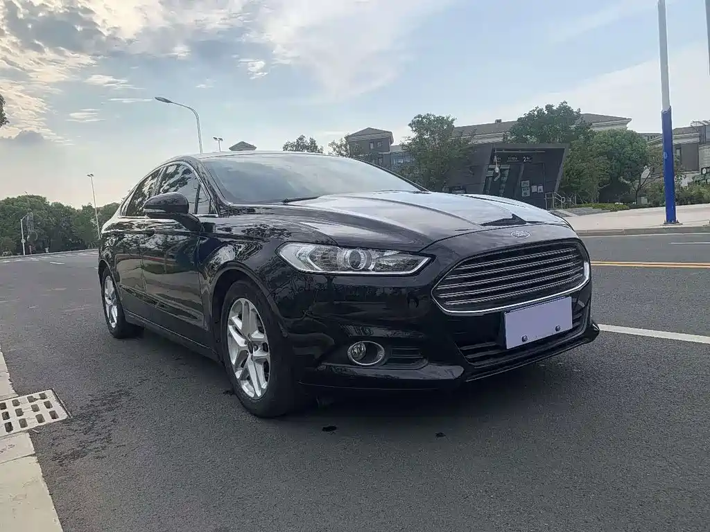 Ford Mondeo — миниатюра 3