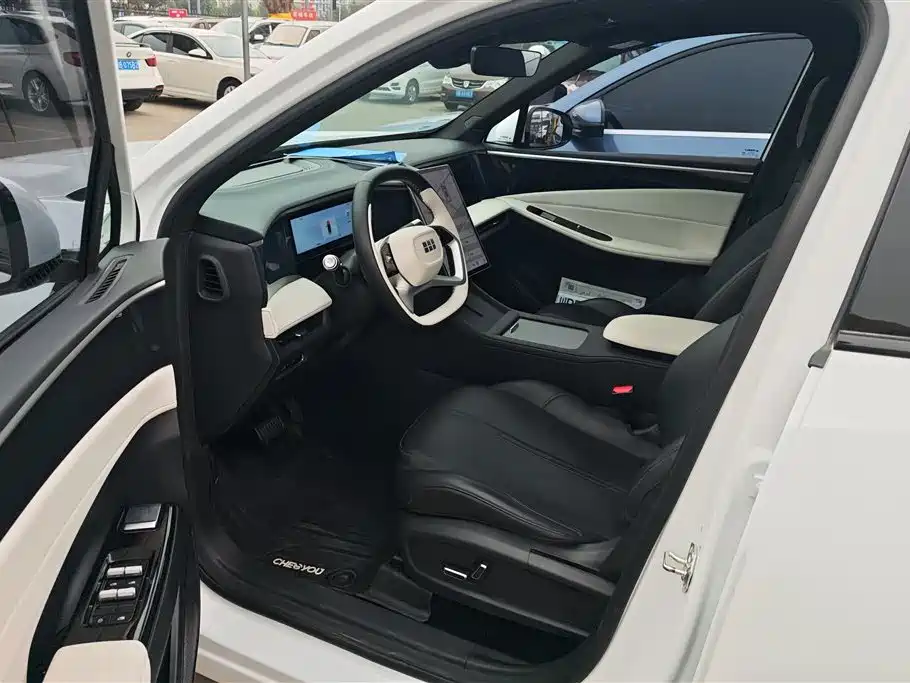 GEELY GALAXY GALAXY L7