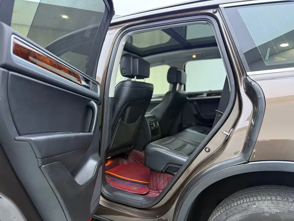 Volkswagen Touareg 2011 3.0TDI Comfort