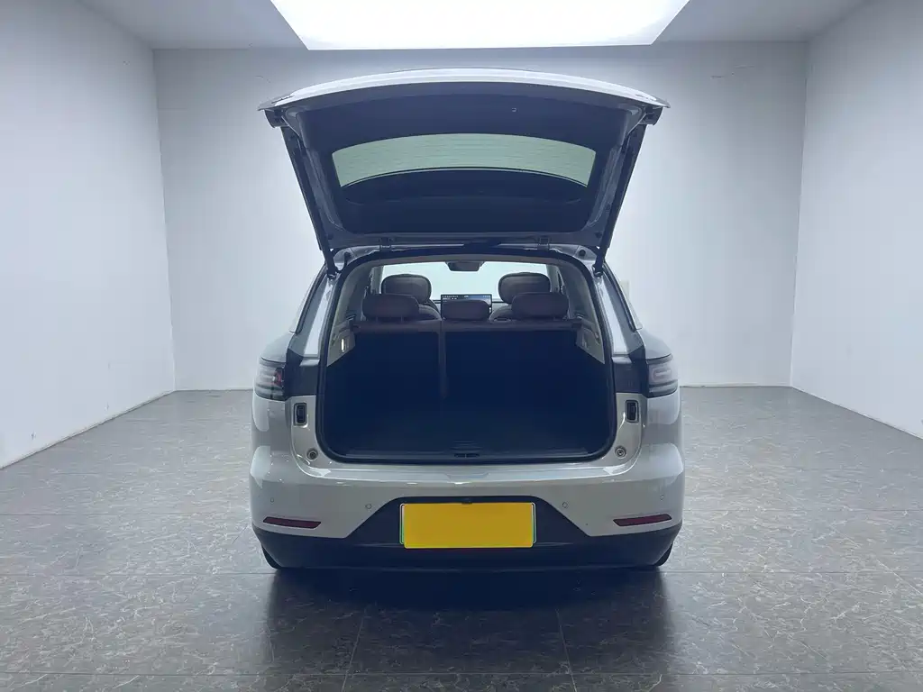 Leapmotor C11 2026 640