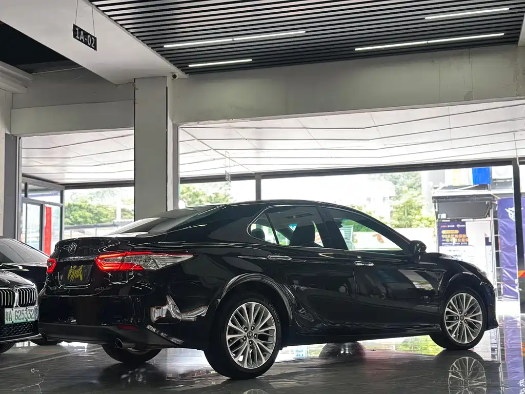 Toyota Camry 2019 2.5G Luxury V