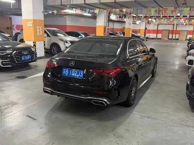 Mercedes-Benz C-Class — миниатюра 7